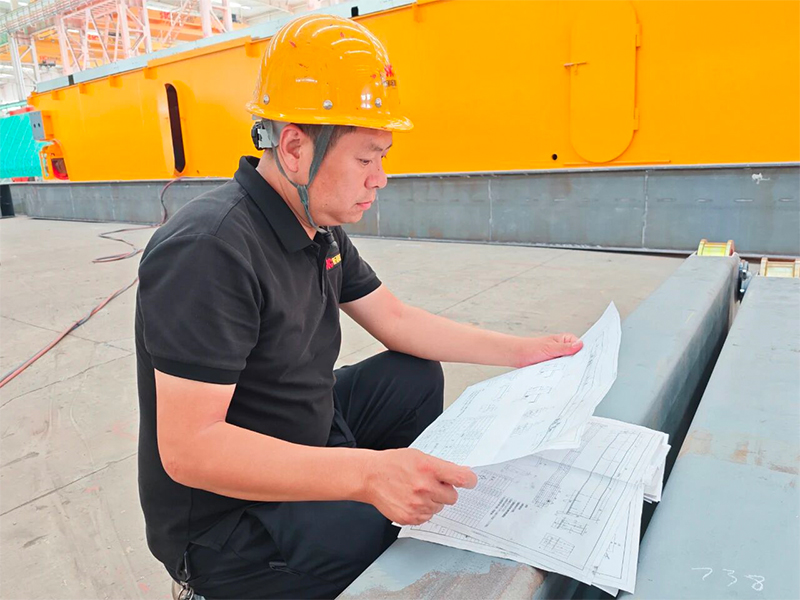 Wang Chunqiang, the new crane team leader: Practicing 